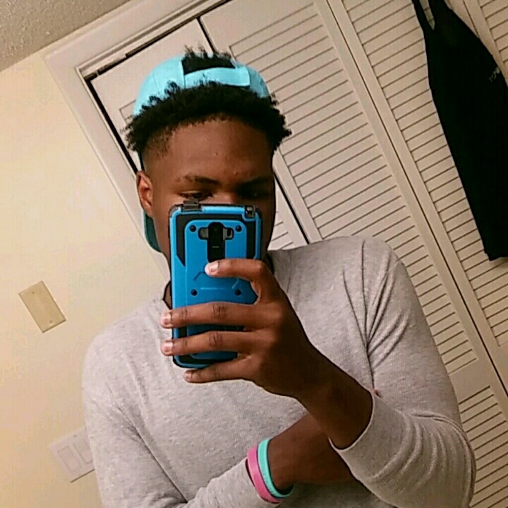 Meet your Posher, Manaurian